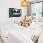 Cah - Large Terrace, Indoor Pool And Gym