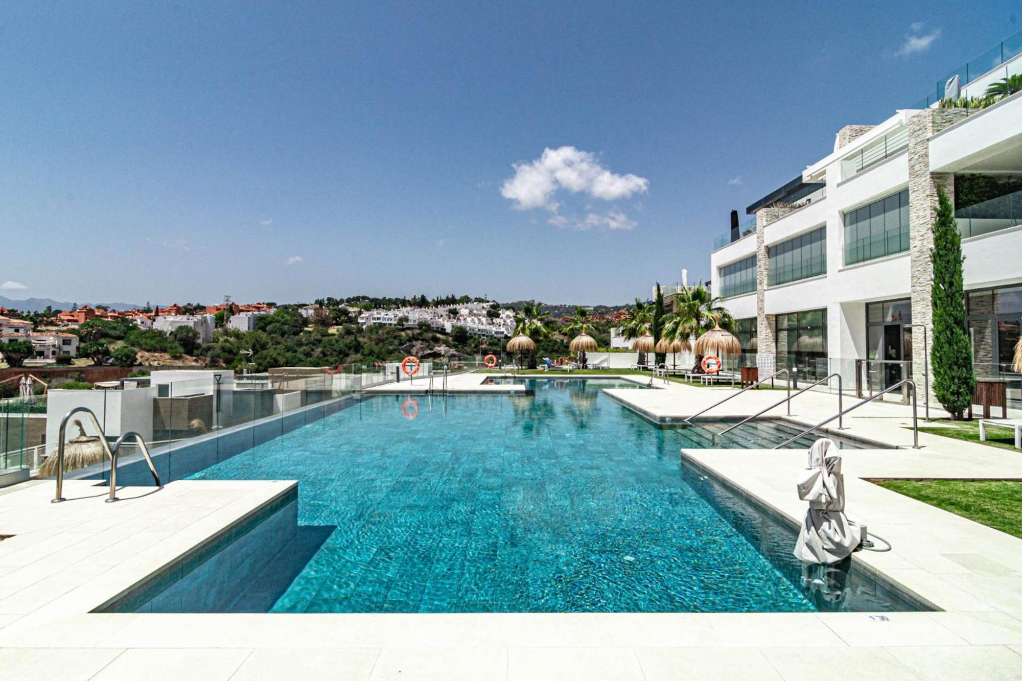 Cah - Large Terrace, Indoor Pool And Gym * Marbella