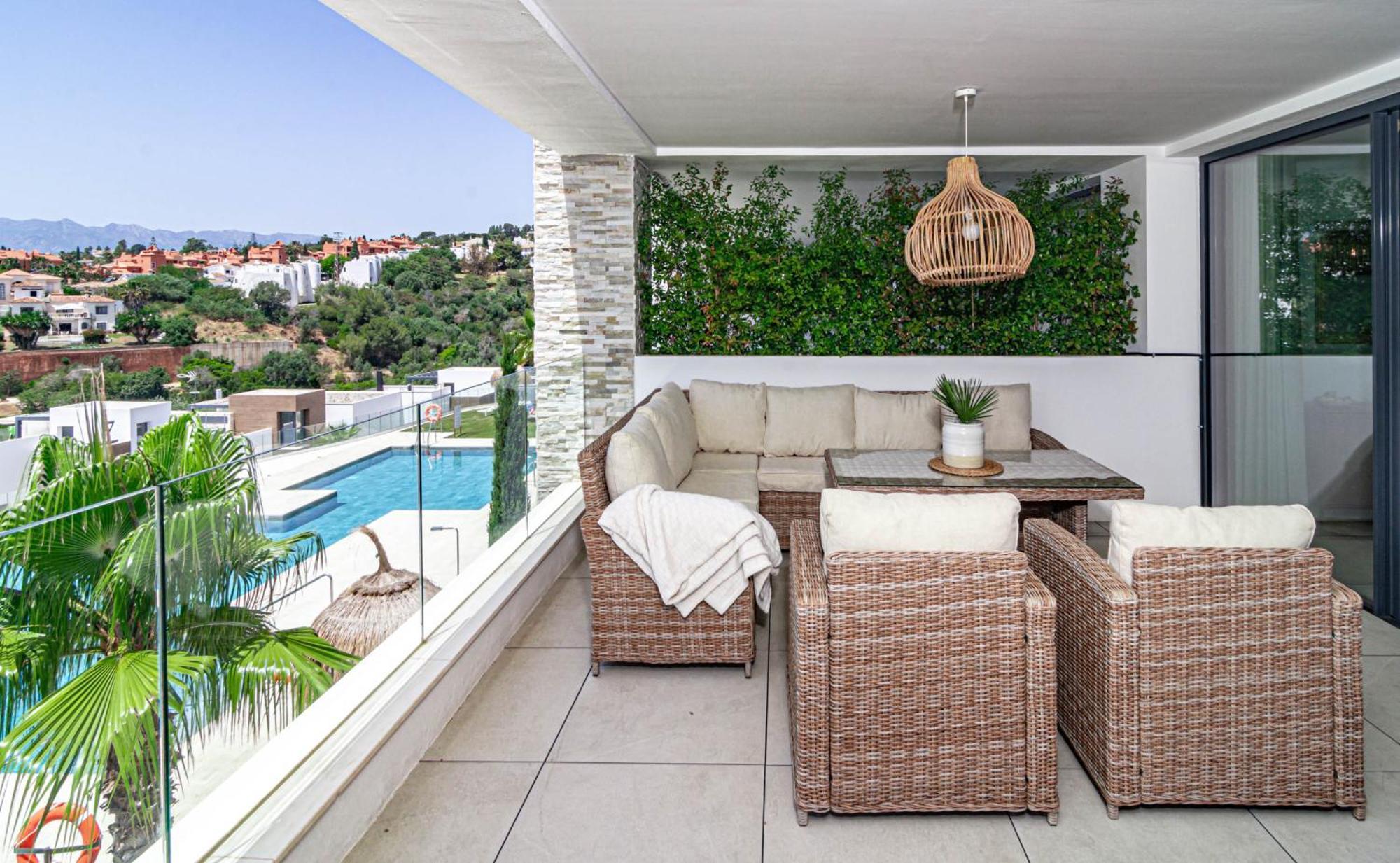 Cah - Large Terrace, Indoor Pool And Gym Apartment