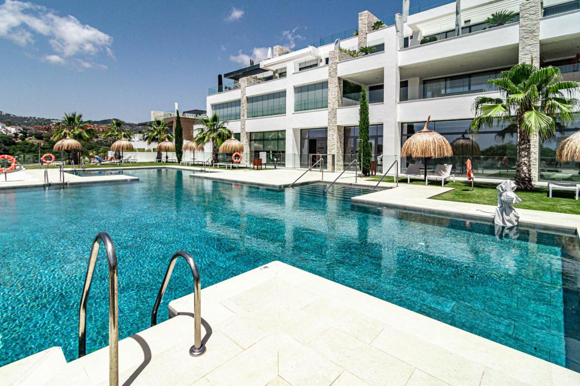 Cah - Large Terrace, Indoor Pool And Gym *