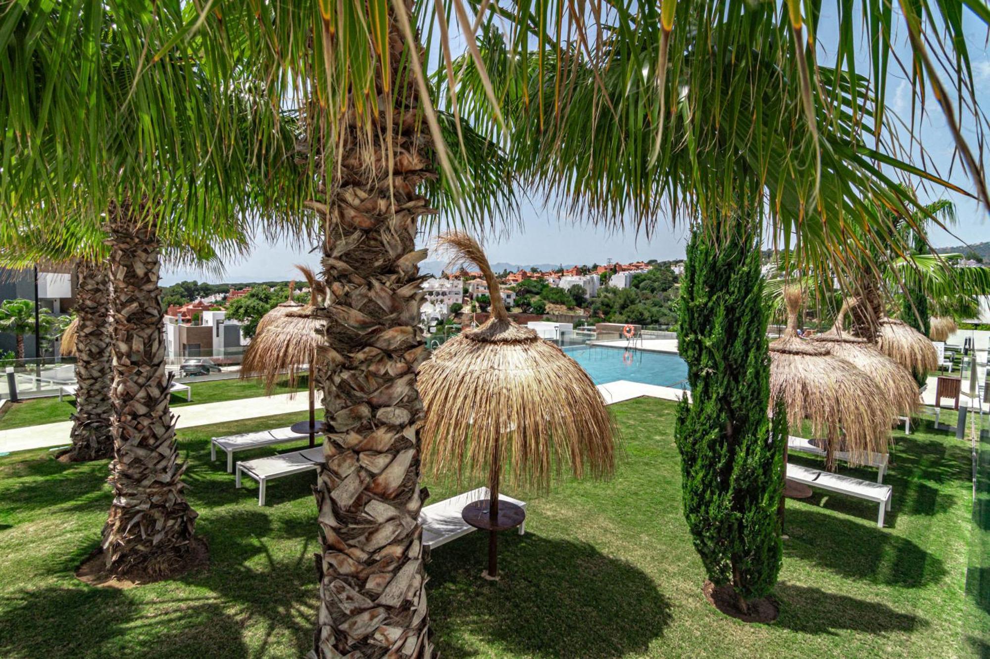 Cah - Large Terrace, Indoor Pool And Gym
